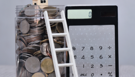 Notes From the Desk: Aggressively Rangebound Yields, for Now